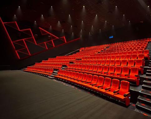 Baghdad Boulevard - Cinema
